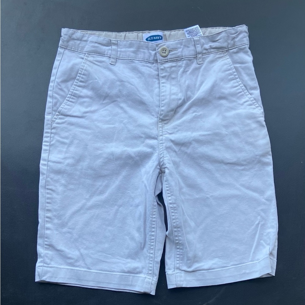 Old Navy Women’s Light Khaki Shorts